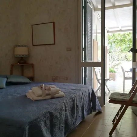 Holiday home Alma House *